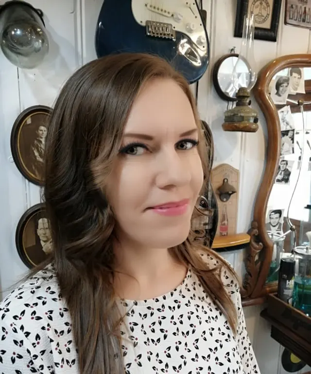 Гина Иванова, Класически и терапевтичен масаж във Велико Търново