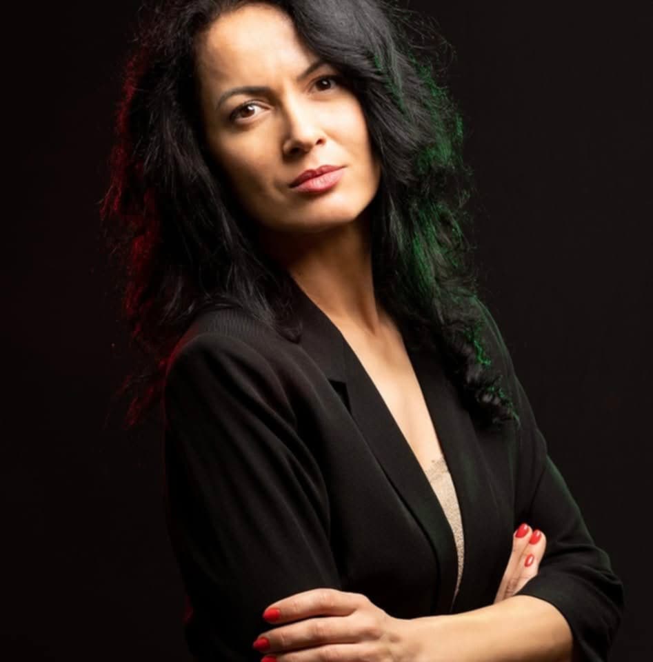 Ана Колева, Козметика в Кърджали