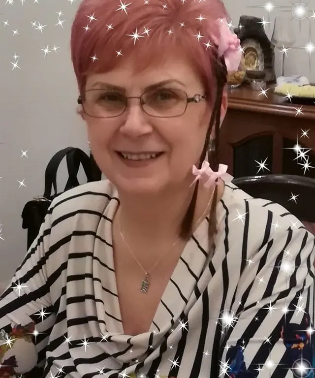 Славянка Бонева, Фризьорство и бръснарство в Сливен