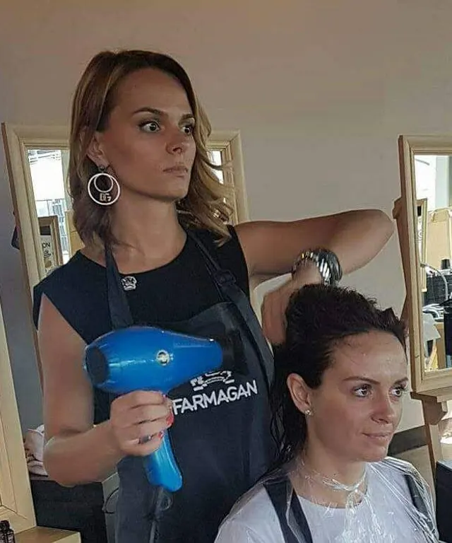 Мартина Маринова, Фризьорство и бръснарство в София